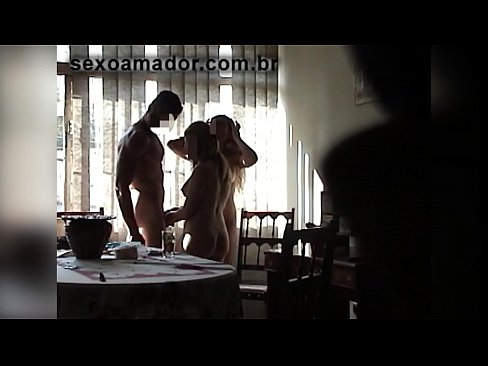 ❤️ جنسی دوست ایک دیو آدمی اور اس کے ساتھ ایک تھریسم کو مدعو کرتے ہیں۔ مقعد فحش ❌