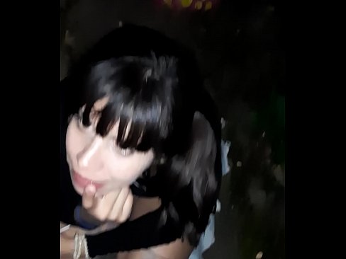 ❤️ سڑک پر کینڈی کے بدلے عضو تناسل کی سوجن مقعد فحش ❌
